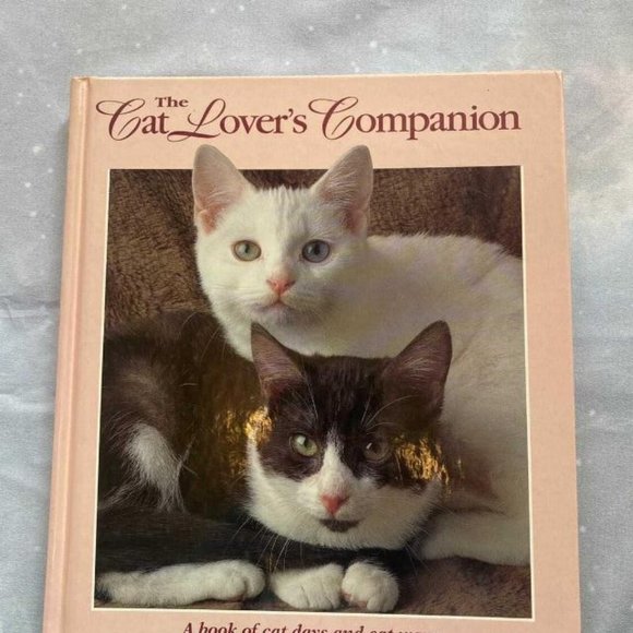 THE CAT LOVER’S COMPANION BOOK - Picture 1 of 2